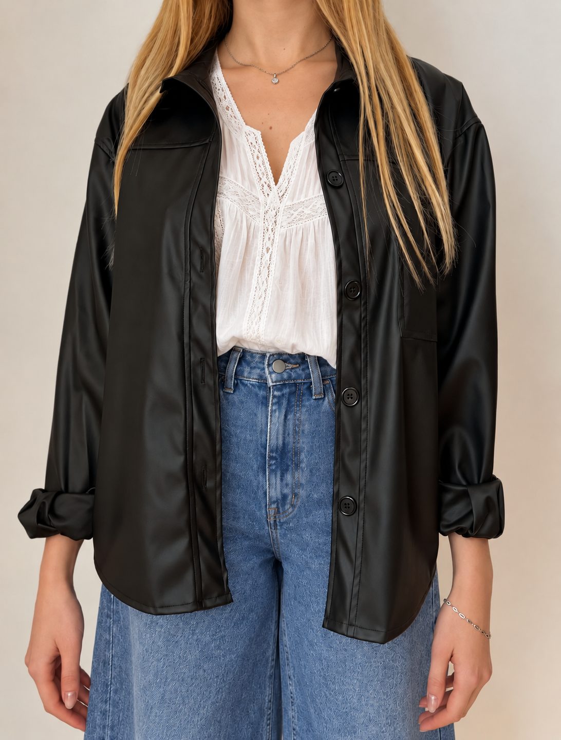Sobrecamisa Ecocuero Alba – Sin Cambio
