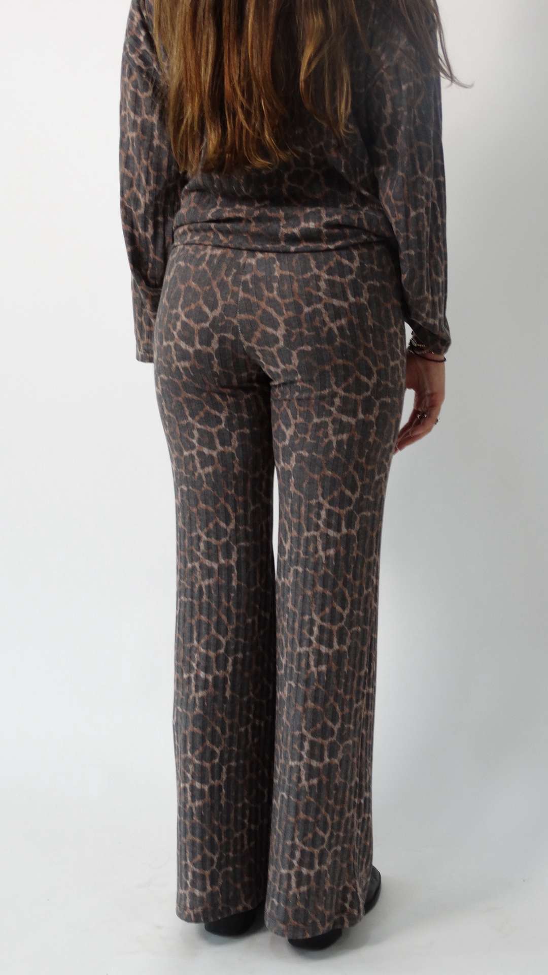 Set Print (Sweater + Pant)