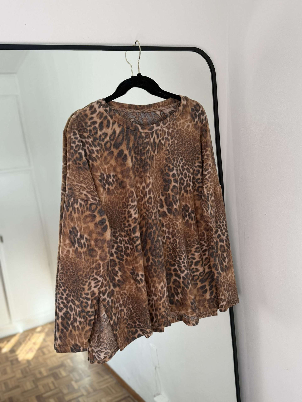 Sweater Print