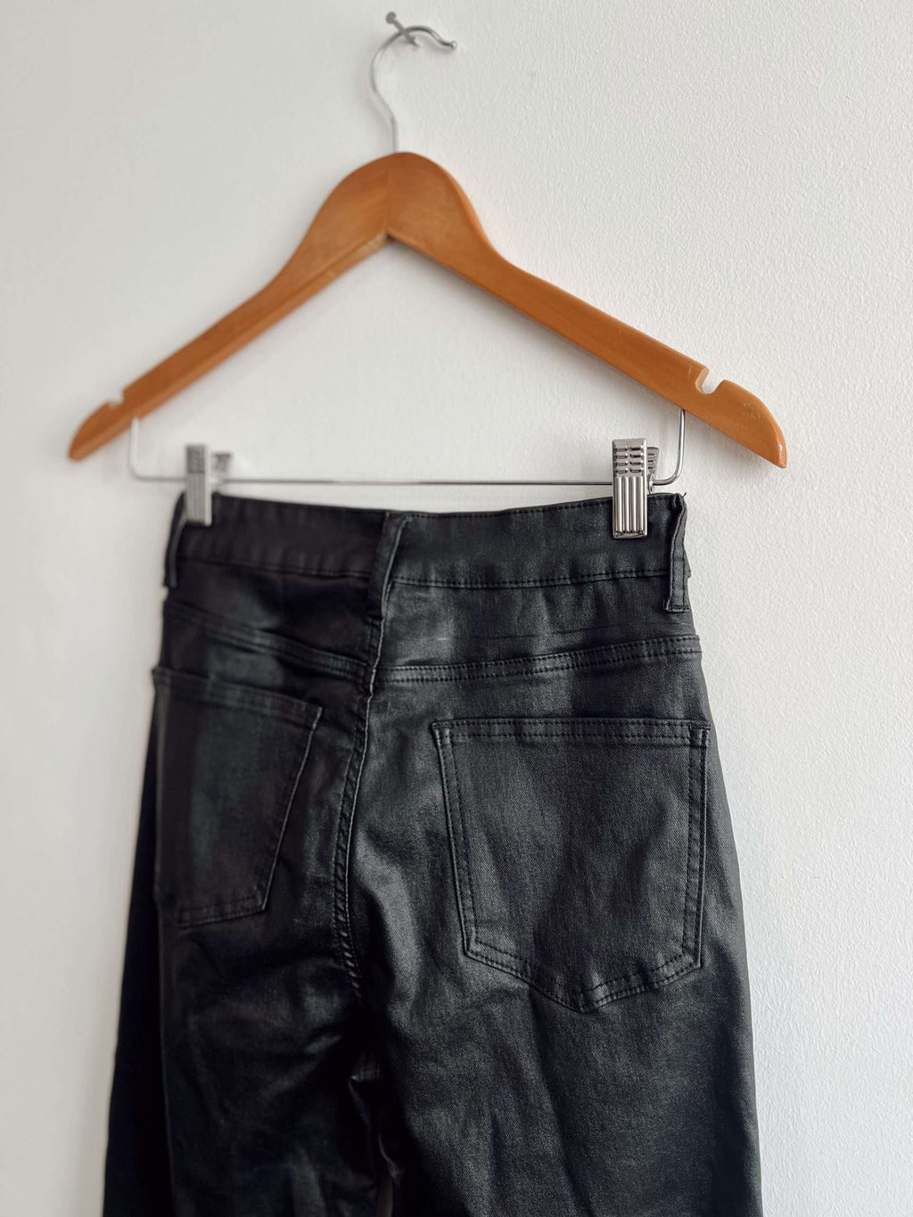 Pantalón Ecocuero Seattle