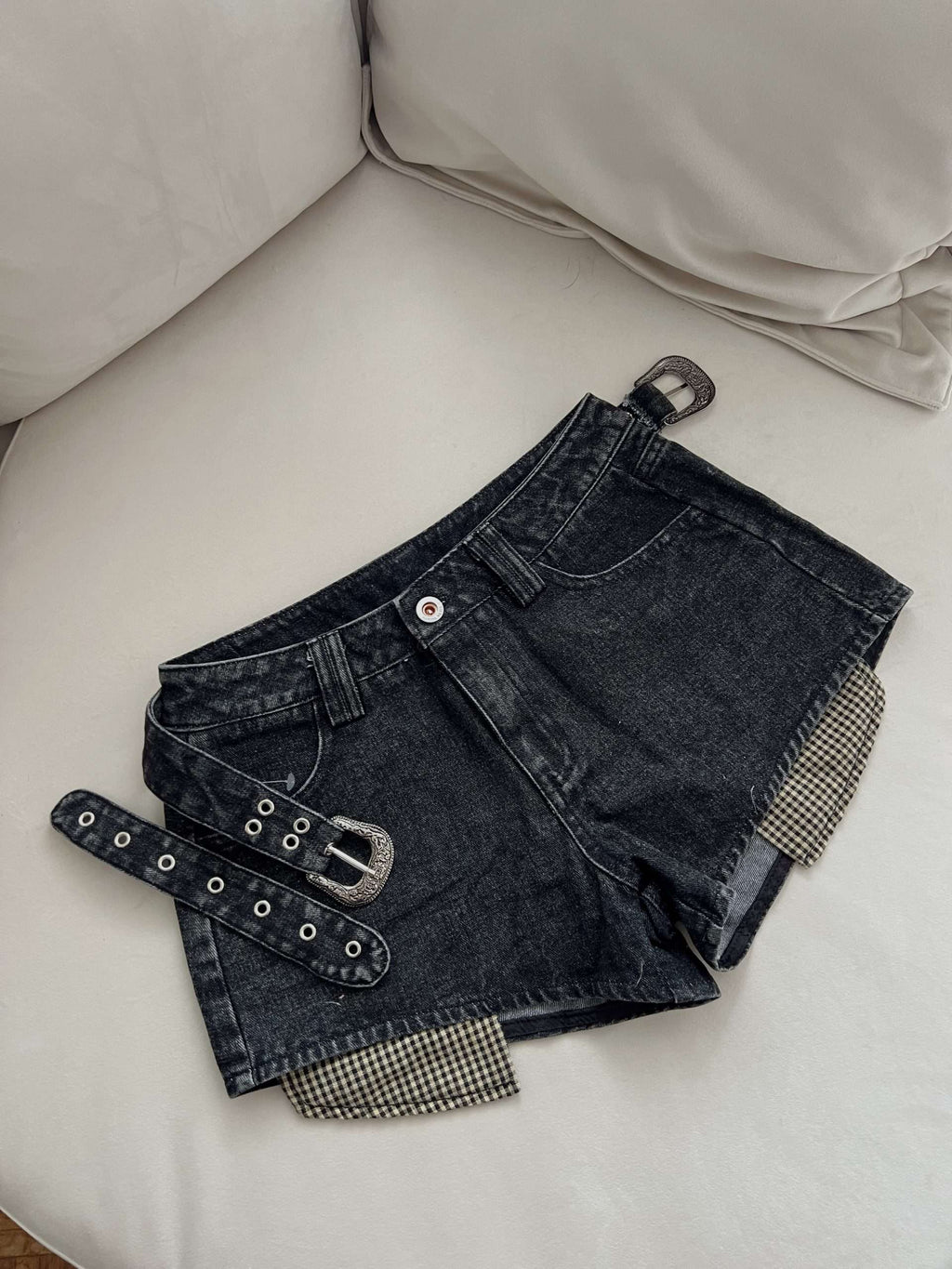 Short Crop Nain doble hebilla / Sin cambio