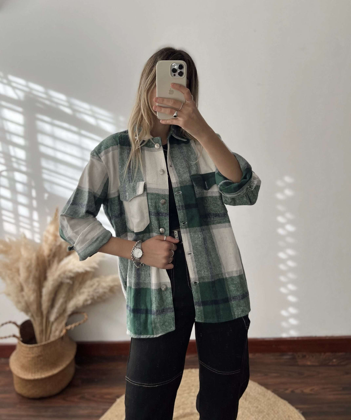Sobrecamisa Montserrat Verde – Falla Mínima – Sin Cambio