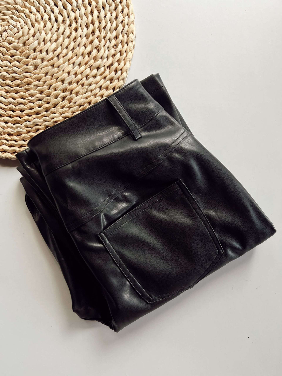 Pantalón Ecocuero Fresia – Sin Cambio