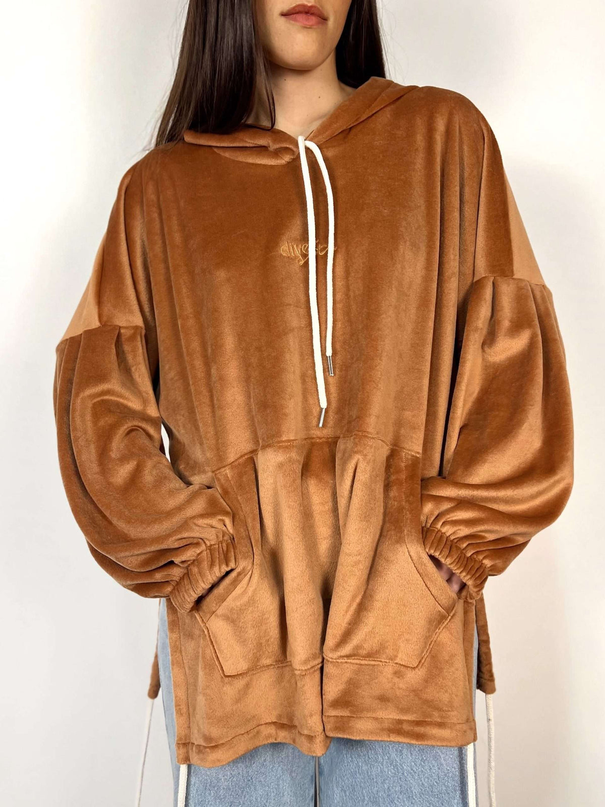Canguro Oporto Plush Camel