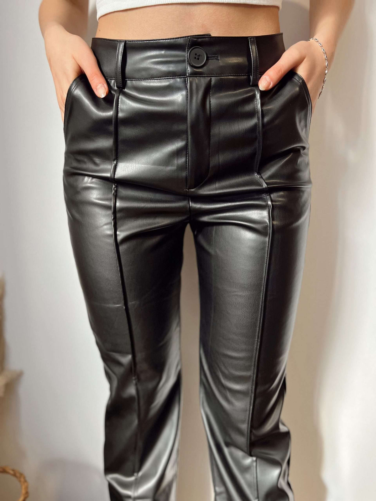 Pantalón Ecocuero Fresia – Sin Cambio
